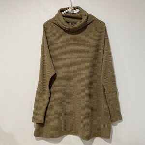 Free People We The Free Uptown Pullover Tunic Sweater Olive Green Size Small